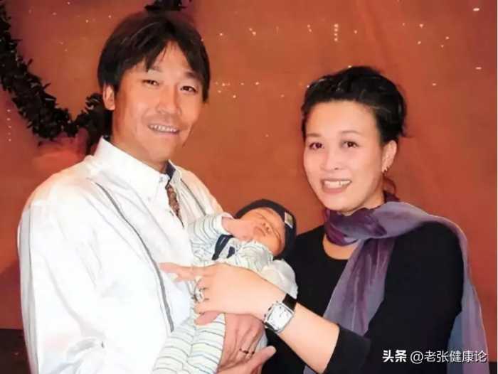 高峰：抛弃那英和刚出生的儿子，19年过去了，他如今过得怎样了？