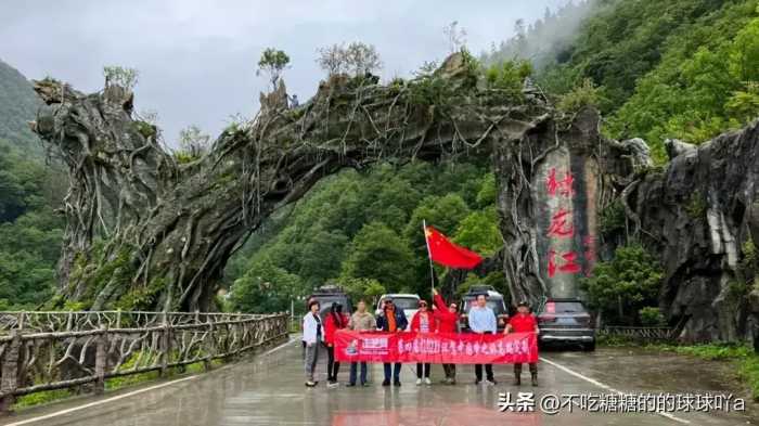 中国人此生必驾，11条景观大道，穿草原，过峡谷！不走一次不甘心