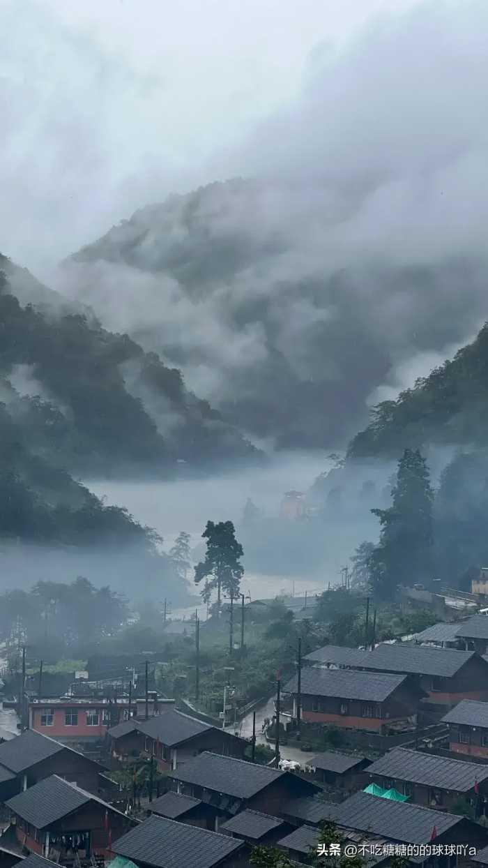 中国人此生必驾，11条景观大道，穿草原，过峡谷！不走一次不甘心