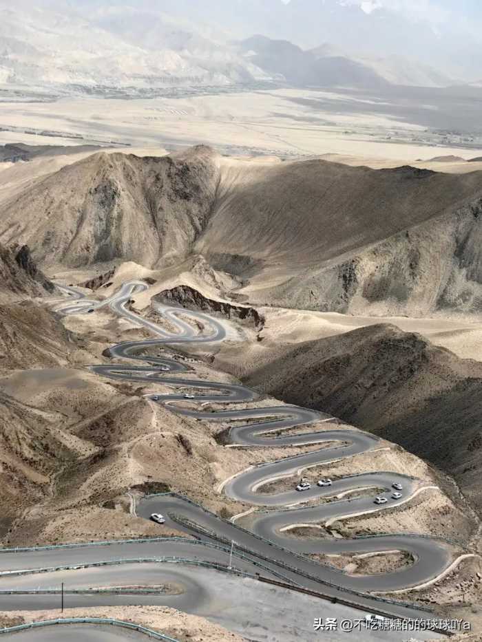 中国人此生必驾，11条景观大道，穿草原，过峡谷！不走一次不甘心